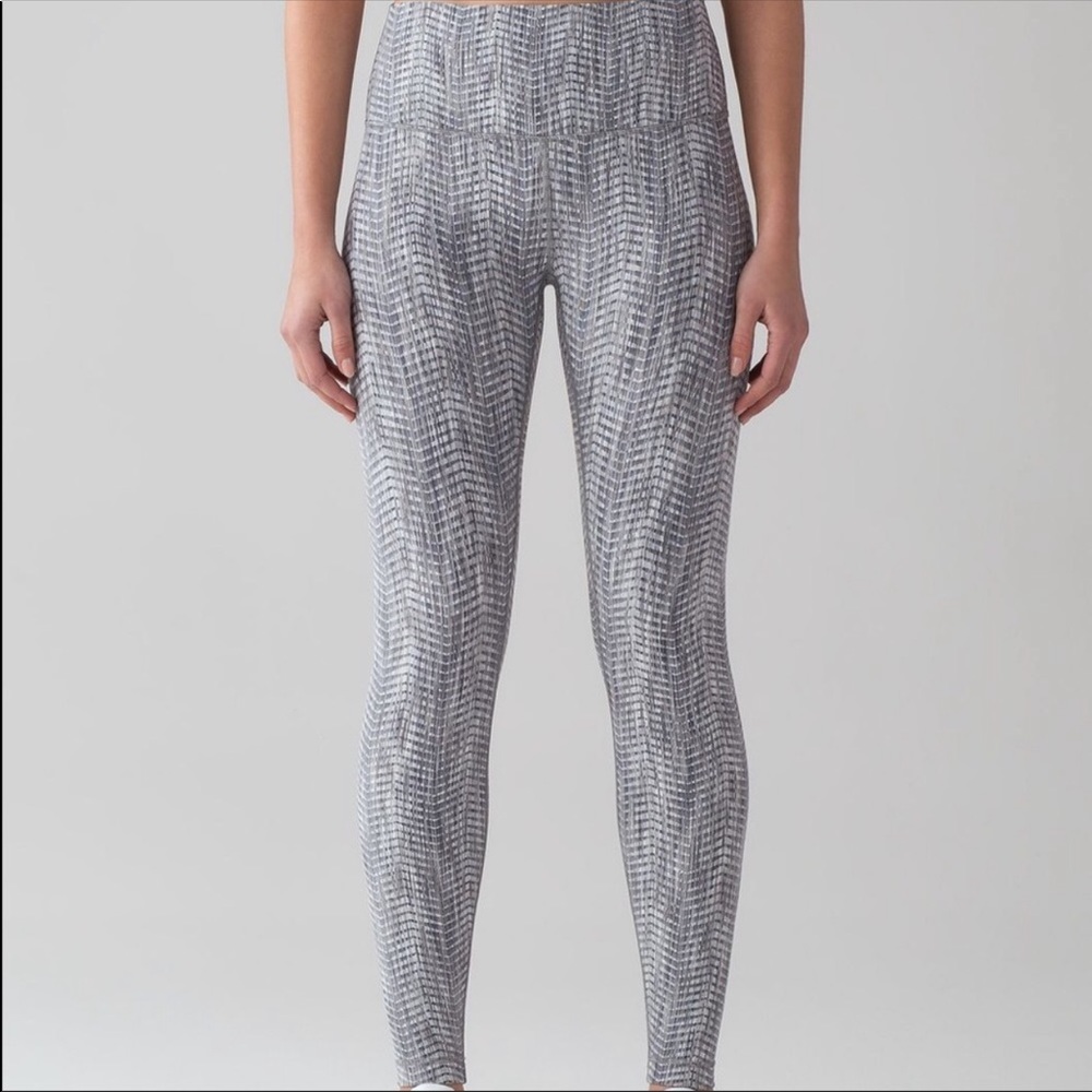 Lululemon Wunder Under